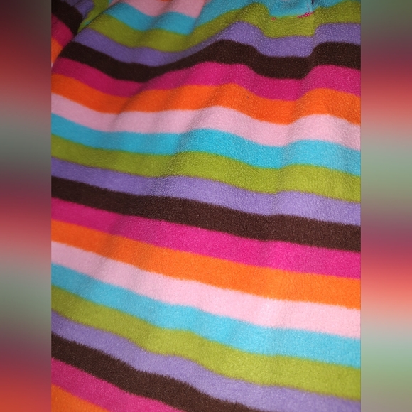 Two fleece shirts w/ pink pants, sz 4 - Picture 4 of 15